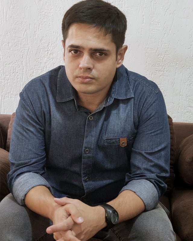 Retrato de Felipe Rippel, psicólogo clínico